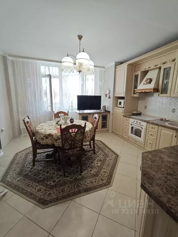 3-к кв. Ставропольский край, Ставрополь ул. Ленина, 245 (175.0 м) - Фото 1