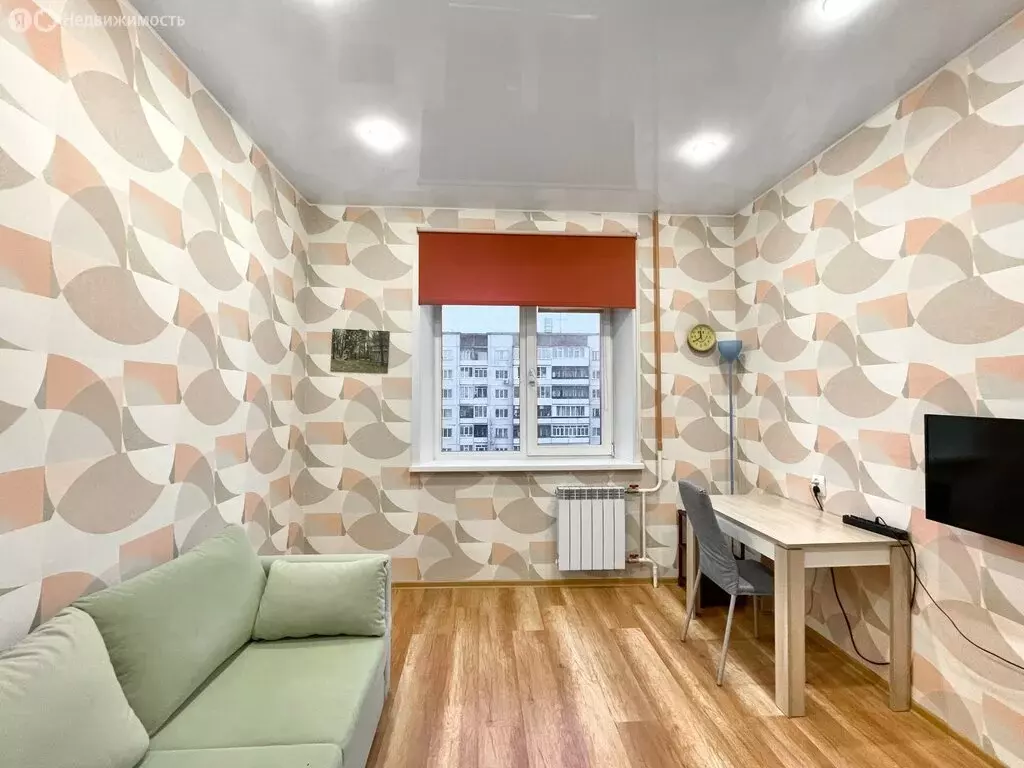 4-комнатная квартира: Архангельск, исторический район Соломбала, улица ... - Фото 1