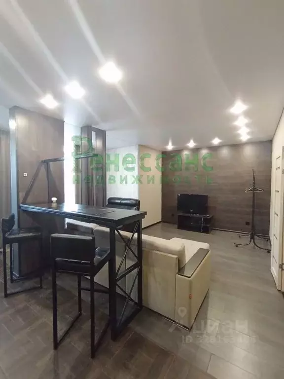 Студия Брянская область, Брянск ул. Луначарского, 7А (45.0 м) - Фото 1