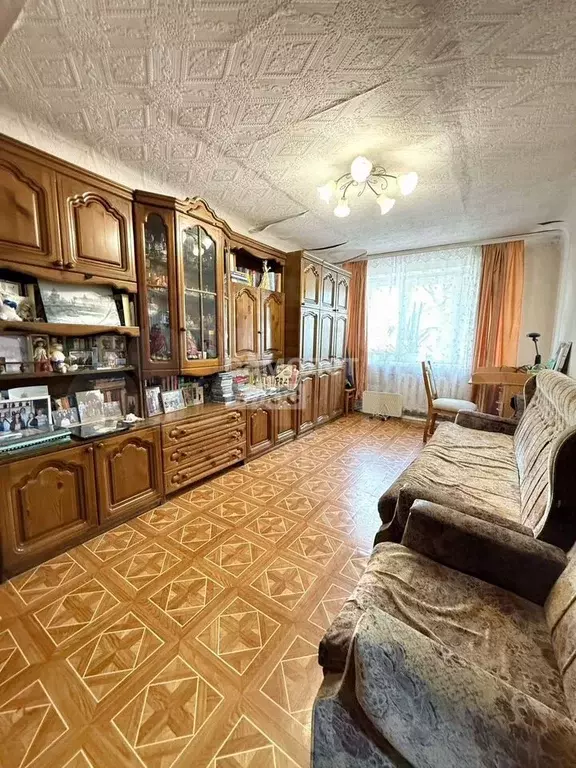 3-к. квартира, 72 м, 1/5 эт. - Фото 0