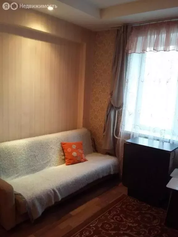 Квартира-студия: Красноярск, улица Гусарова, 74 (15 м) - Фото 1