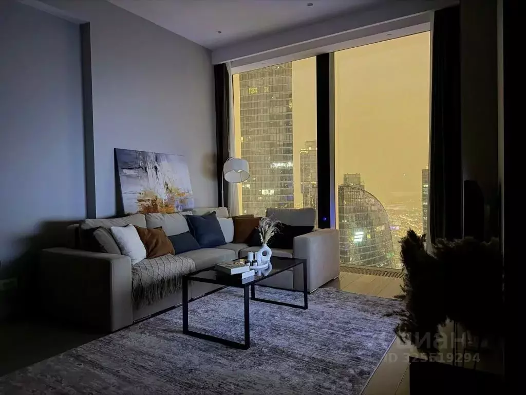 2-к кв. Москва 1-й Красногвардейский проезд, 22с2 (60.0 м) - Фото 1