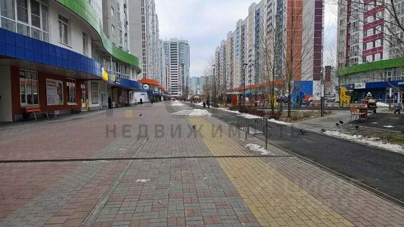 Помещение свободного назначения в Тюменская область, Тюмень ул. ... - Фото 2