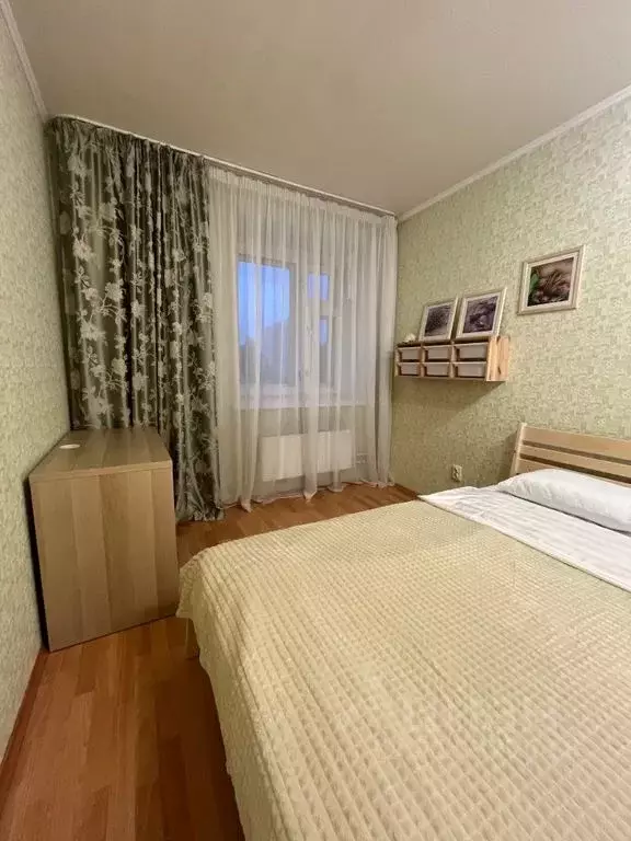 3-к кв. Татарстан, Казань ул. Фатыха Амирхана, 13 (90.0 м) - Фото 1