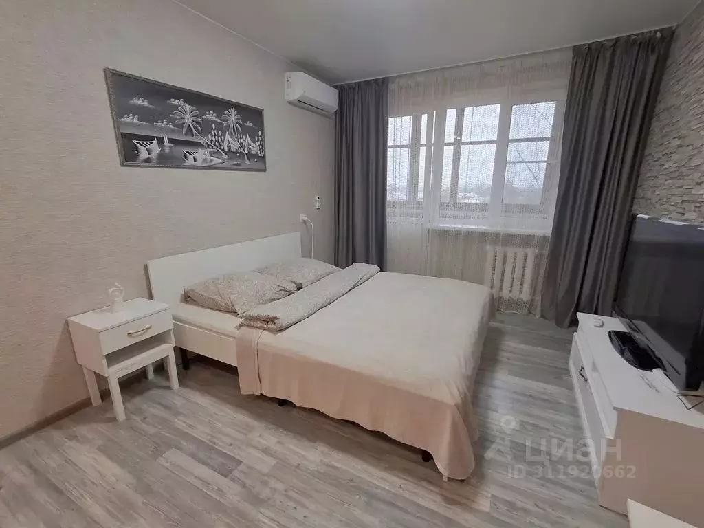 1-к кв. Псковская область, Псков ул. Ижорского Батальона, 10 (36.0 м) - Фото 1