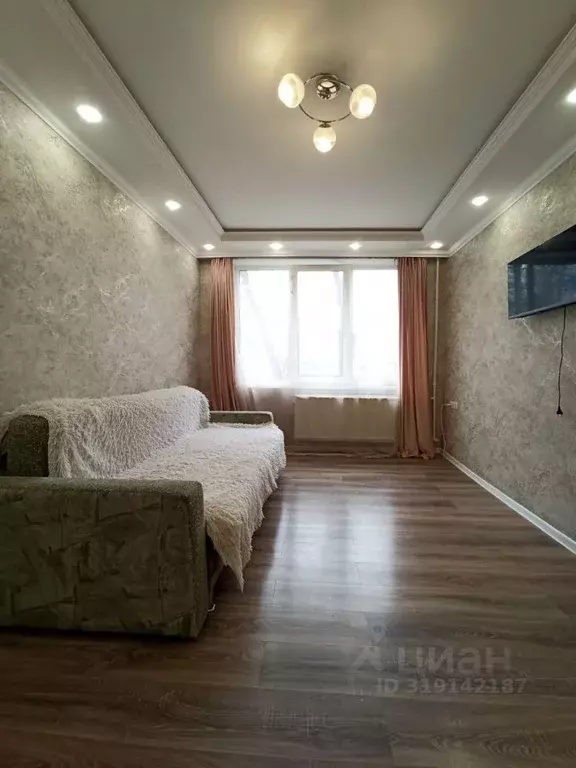 2-к кв. Санкт-Петербург ул. Тельмана, 36К2 (44.6 м) - Фото 0