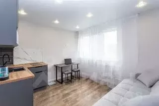 Студия Тюменская область, Тобольск 15-й мкр, 22 (22.0 м) - Фото 0