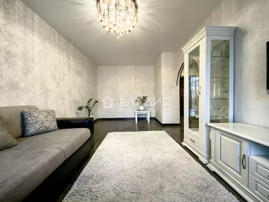 1-к. квартира, 45 м, 5/5 эт. - Фото 1