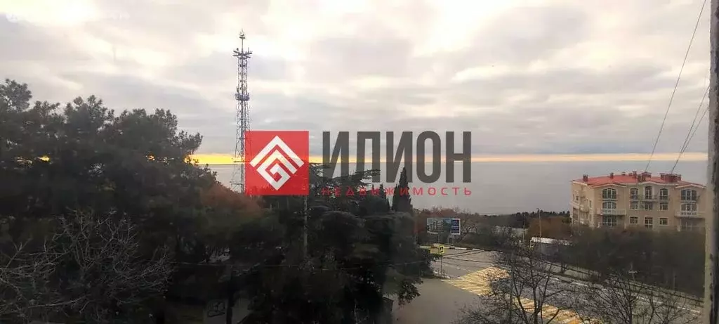 2-комнатная квартира: Алупка, улица Василия Сурикова, 22 (49.3 м) - Фото 2