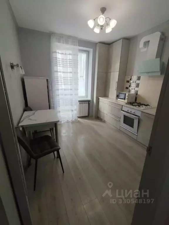 2-к кв. Крым, Симферополь ул. Камская, 23 (70.0 м) - Фото 2