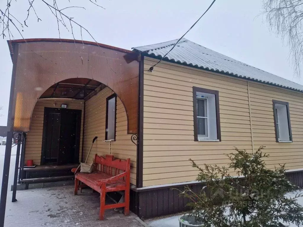 Дом в Курская область, Медвенский район, Нижнереутчанский сельсовет, ... - Фото 1