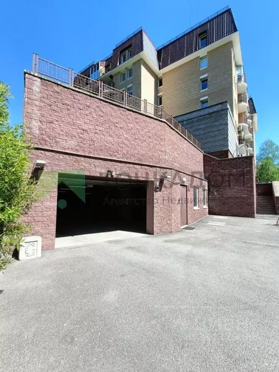 Гараж в Санкт-Петербург пос. Стрельна, Львовская ул., 1 (10 м) - Фото 0
