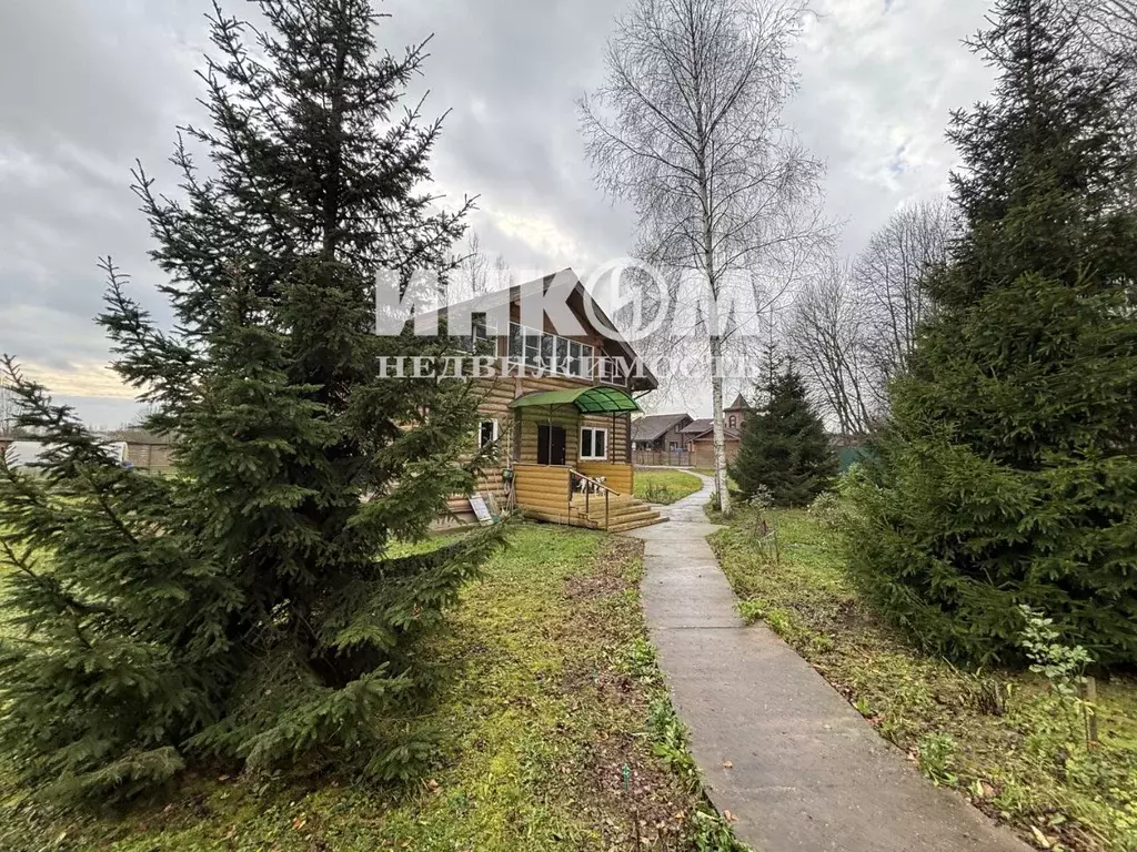 Дом в Калужская область, Совхоз Боровский с/пос, д. Акулово, ... - Фото 1