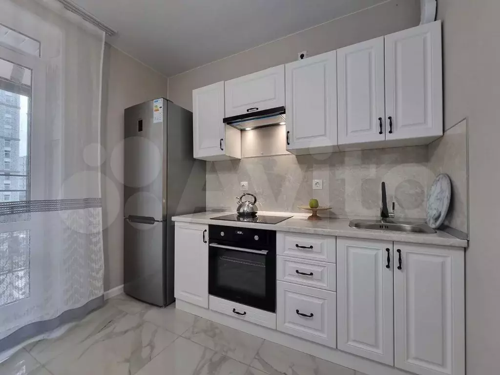 2-к. квартира, 60 м, 4/10 эт. - Фото 1