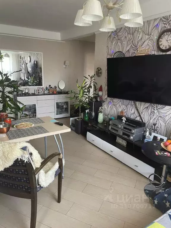 Квартира, 3 комнаты, 57 м - Фото 1