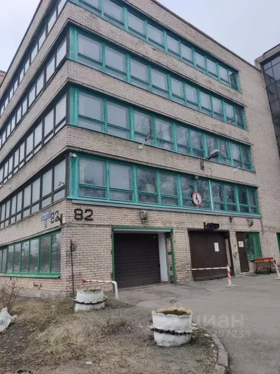 Гараж в Санкт-Петербург Бухарестская ул., 82 (16 м) - Фото 0