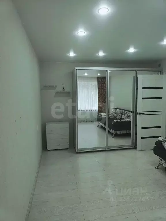 1-к кв. Удмуртия, Ижевск ул. 40 лет Победы, 56А (28.6 м) - Фото 1