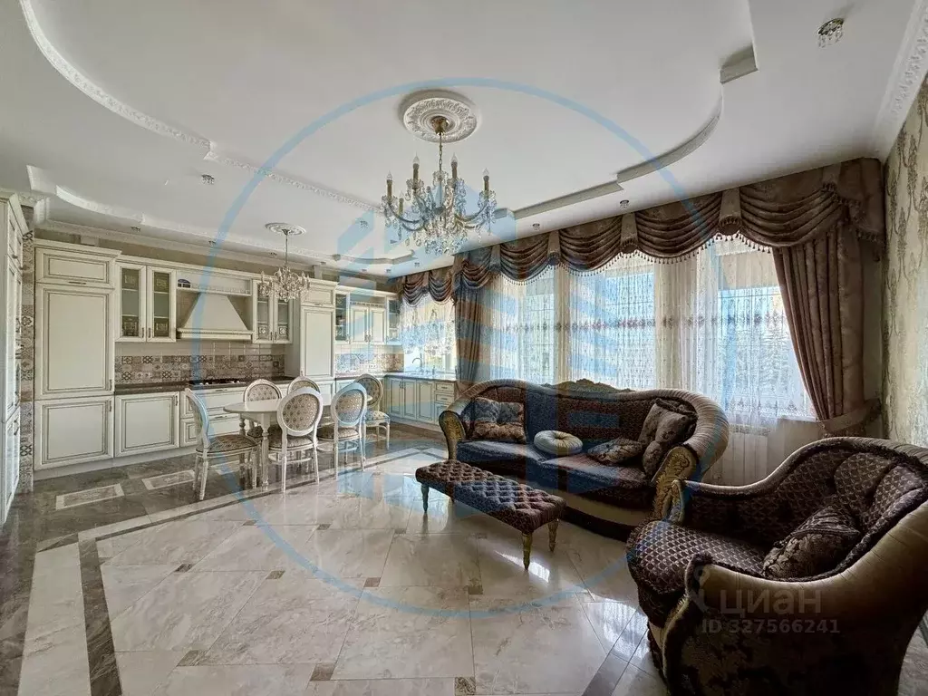 2-к кв. Ставропольский край, Ессентуки Пятигорская ул., 24/1 (71.1 м) - Фото 1