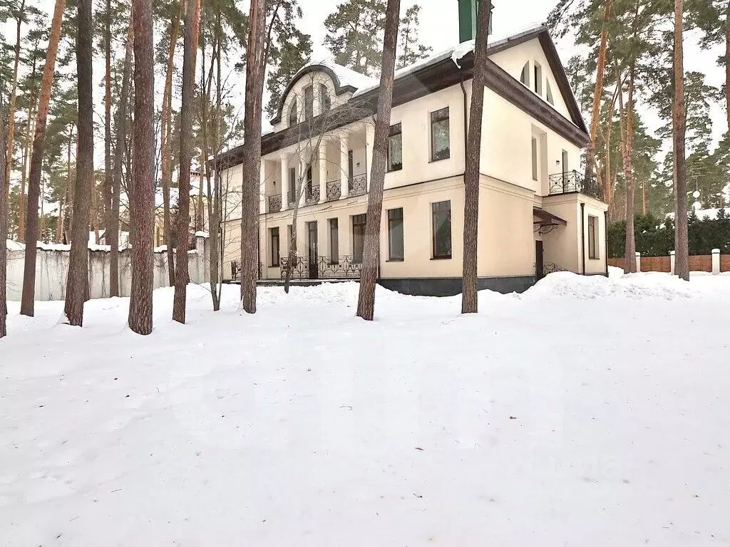 Дом в Московская область, Одинцовский городской округ, Валтим кп  (950 ... - Фото 1