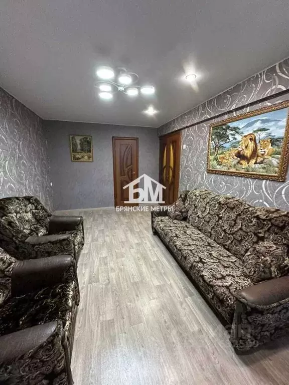 3-к кв. Брянская область, Брянск ул. Тельмана, 88 (61.7 м) - Фото 0