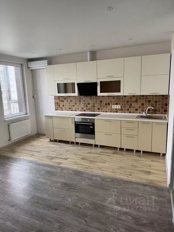 Студия Краснодарский край, Анапа Анапское ш., 24к4 (29.0 м) - Фото 1