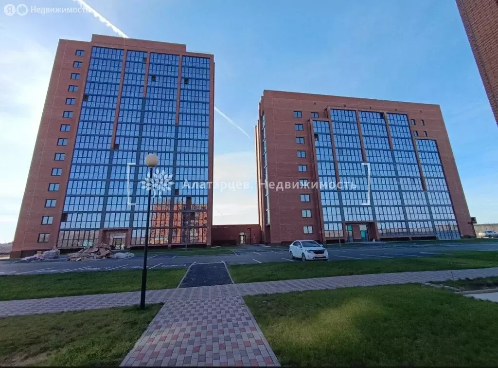 3-комнатная квартира: деревня Кисловка, микрорайон Левобережный, улица ... - Фото 1