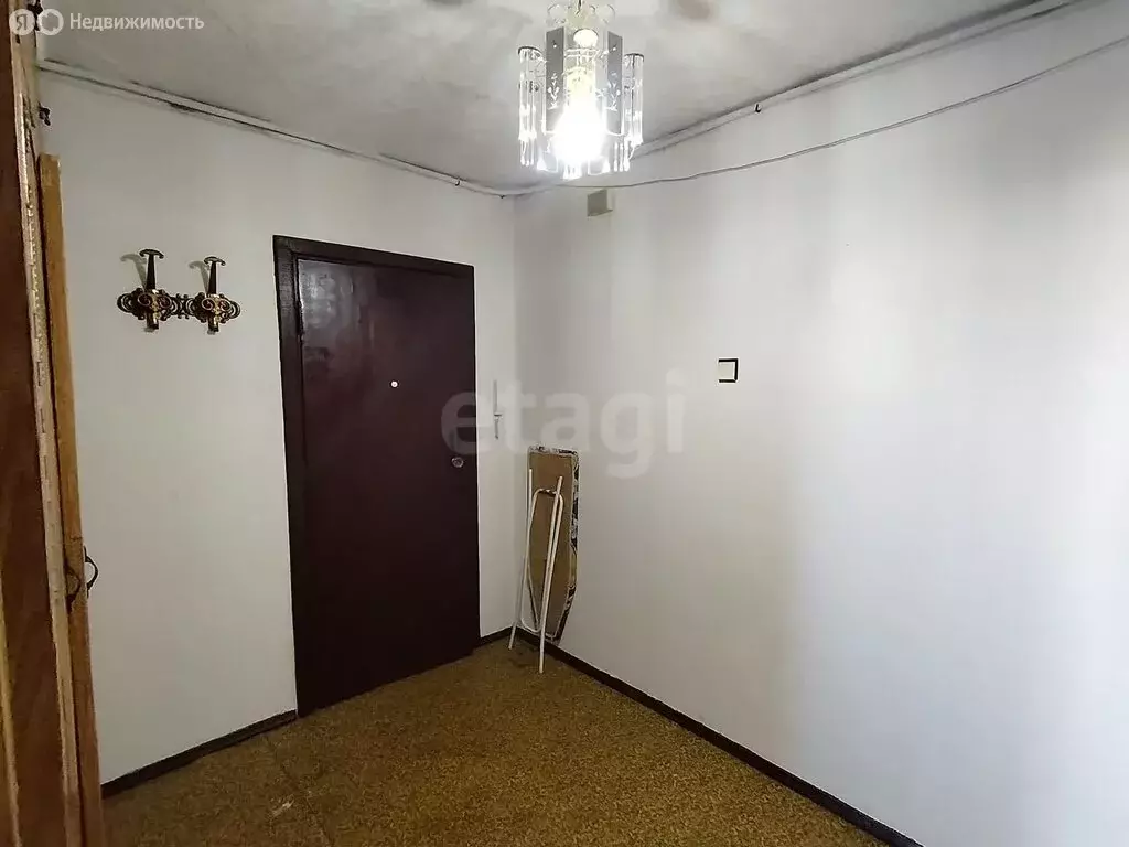 2-комнатная квартира: Арсеньев, улица Островского, 3 (52 м) - Фото 2