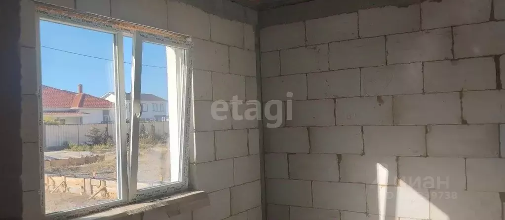 Дом в Крым, Сакский район, с. Уютное ул. Симферопольская (83 м) - Фото 1