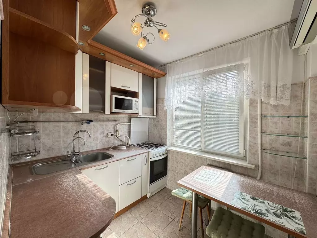 2-к. квартира, 49 м, 3/5 эт. - Фото 1