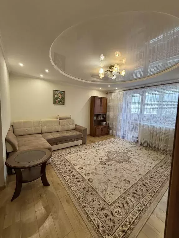 3-к кв. Калининградская область, Калининград Чувашская ул., 2 (69.5 м) - Фото 1