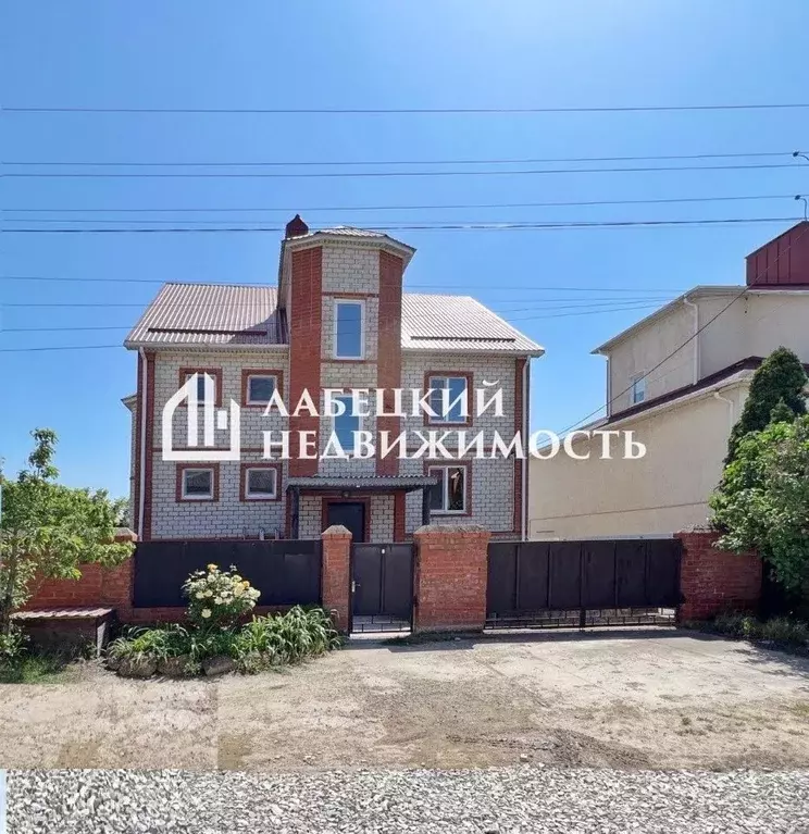 Дом в Краснодарский край, Анапа муниципальный округ, Песчаный хут. ул. ... - Фото 1