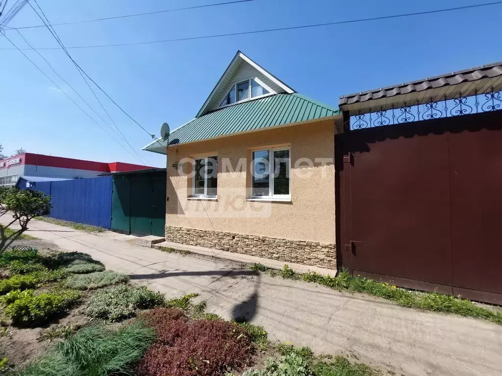 Дом в Пензенская область, Кузнецк Гражданская ул., 44 (104 м) - Фото 0