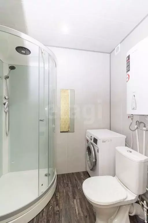 Дом в Тюменская область, Тюмень Братская ул. (104 м) - Фото 1