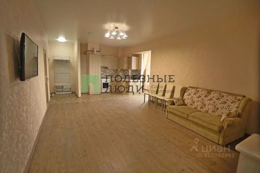 2-к кв. Крым, Евпатория ул. Толстого, 38А (99.9 м) - Фото 1