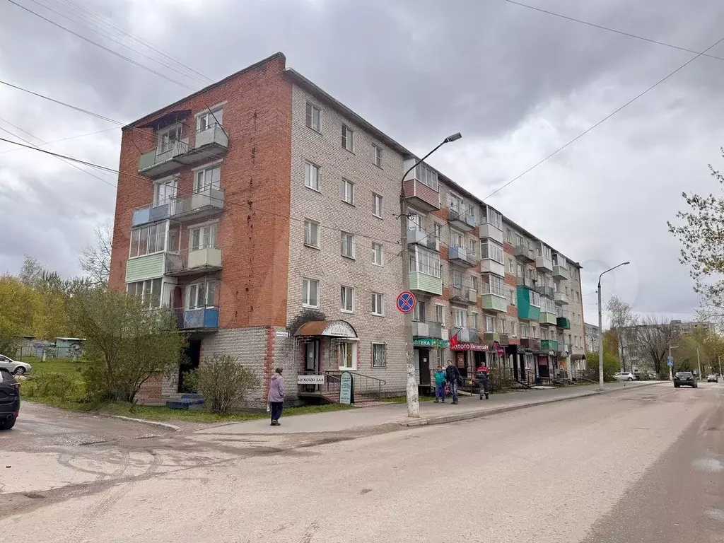 1-к. квартира, 30,6 м, 5/5 эт. - Фото 0
