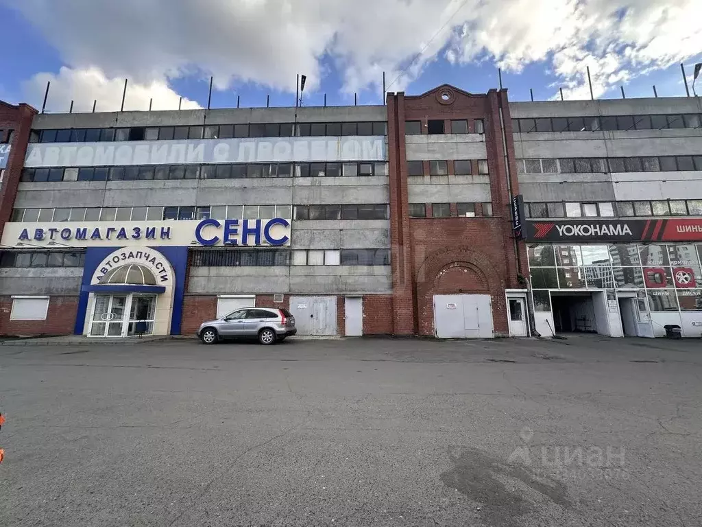Склад в Свердловская область, Екатеринбург ул. Фронтовых Бригад, 14 (4 ... - Фото 1