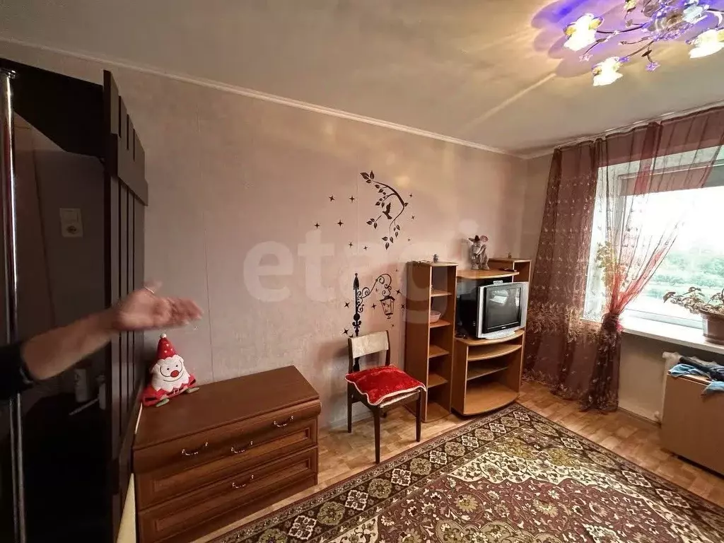 Комната Тюменская область, Тюмень Ставропольская ул., 19 (17.9 м) - Фото 1