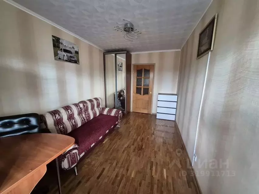 3-к кв. Калужская область, Калуга Хрустальная ул., 10 (72.0 м) - Фото 0