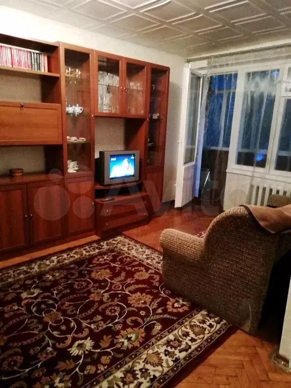 1-к. квартира, 36 м, 5/5 эт. - Фото 0