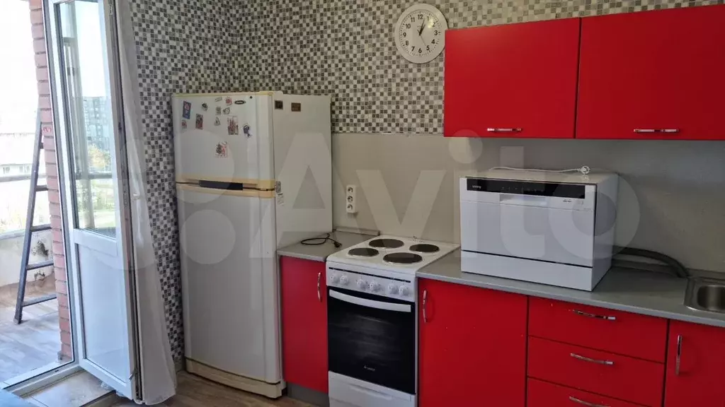 1-к. квартира, 41 м, 9/10 эт. - Фото 0