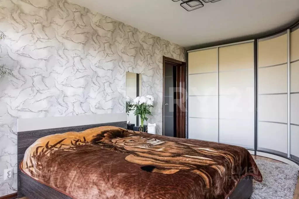 3-к кв. Санкт-Петербург ул. Руднева, 8К2 (67.9 м) - Фото 1