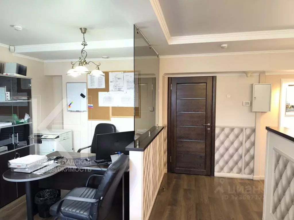 Офис в Калининградская область, Калининград ул. Горького, 174 (125 м) - Фото 1