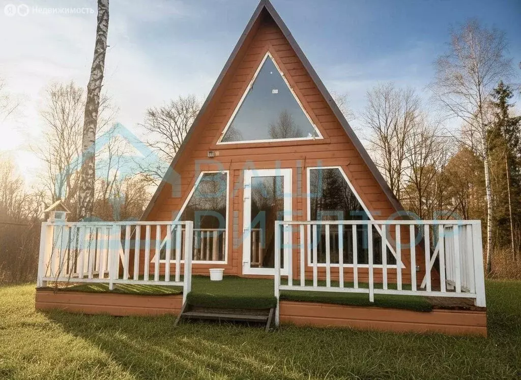 Дом в Калужская область, Боровский муниципальный округ, деревня ... - Фото 1