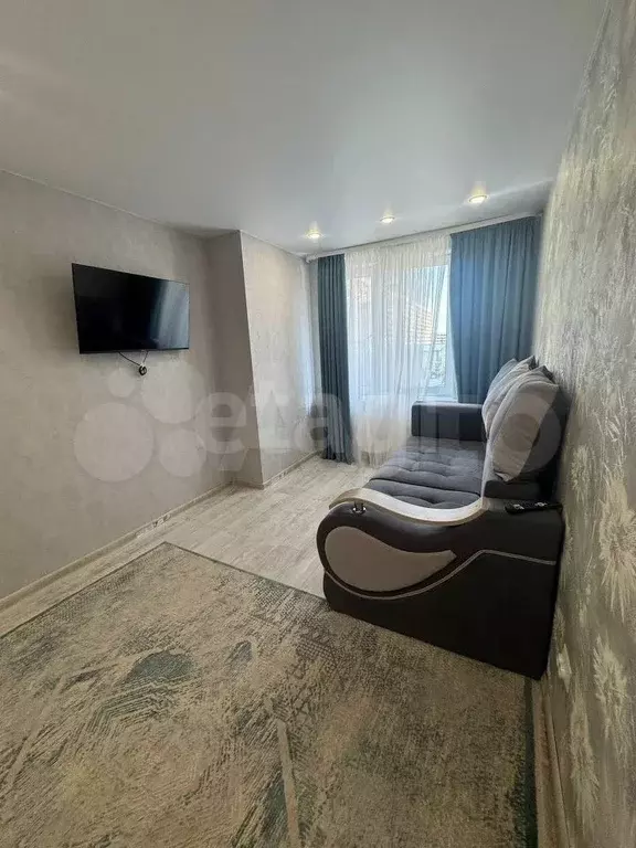 1-к. квартира, 41 м, 2/15 эт. - Фото 0