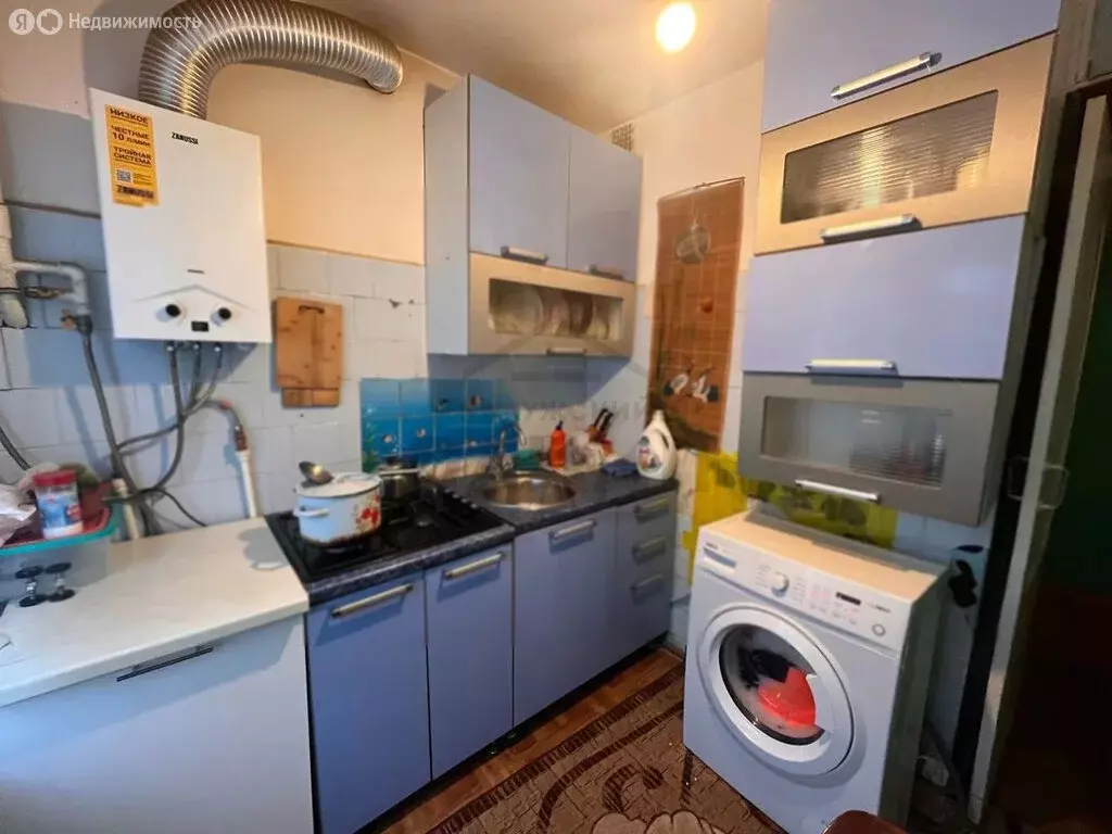 4-комнатная квартира: Калуга, улица Добровольского, 22 (59 м) - Фото 2