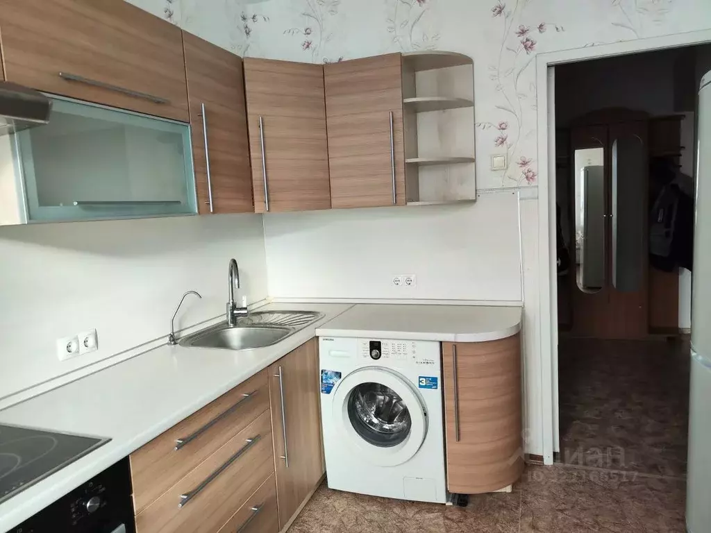 1-к кв. Омская область, Омск Куломзинская ул., 64к2 (43.0 м) - Фото 2