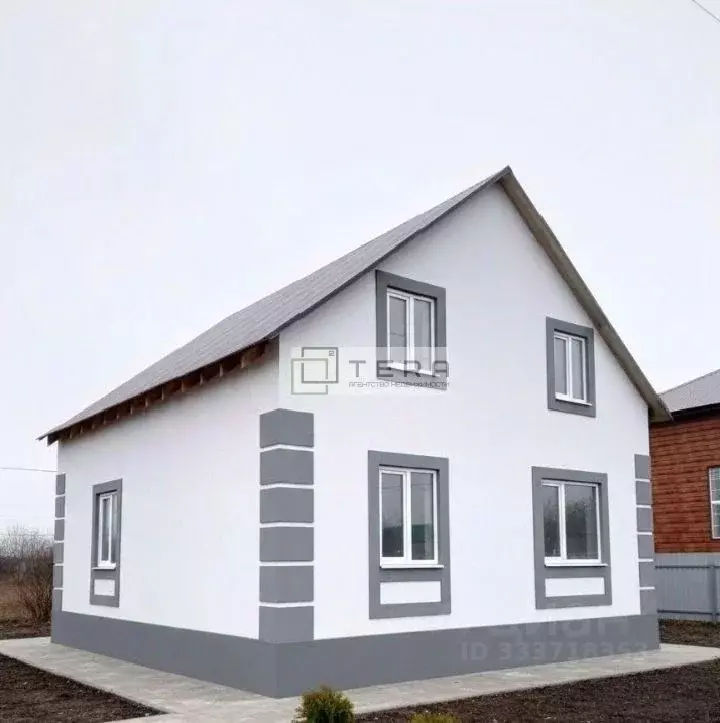 Дом в Башкортостан, с. Иглино ул. Белинского (126 м) - Фото 1