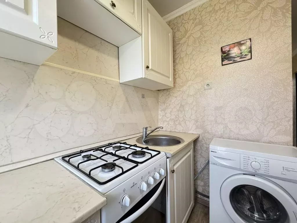1-к. квартира, 30 м, 6/9 эт. - Фото 0