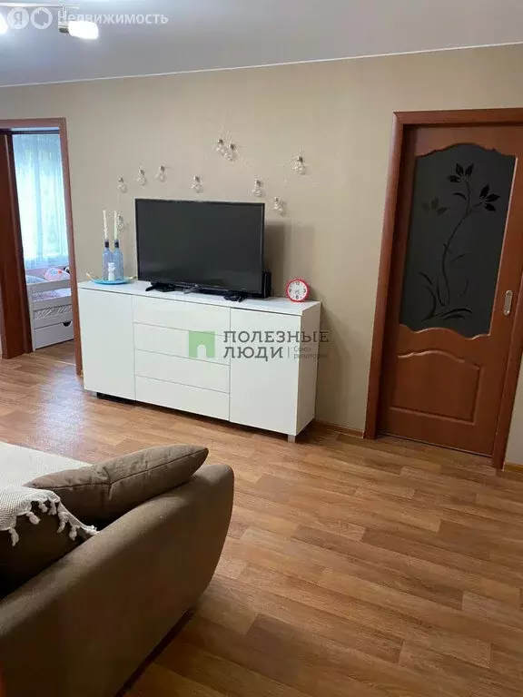 2-комнатная квартира: Ижевск, Школьная улица, 55 (45 м) - Фото 1