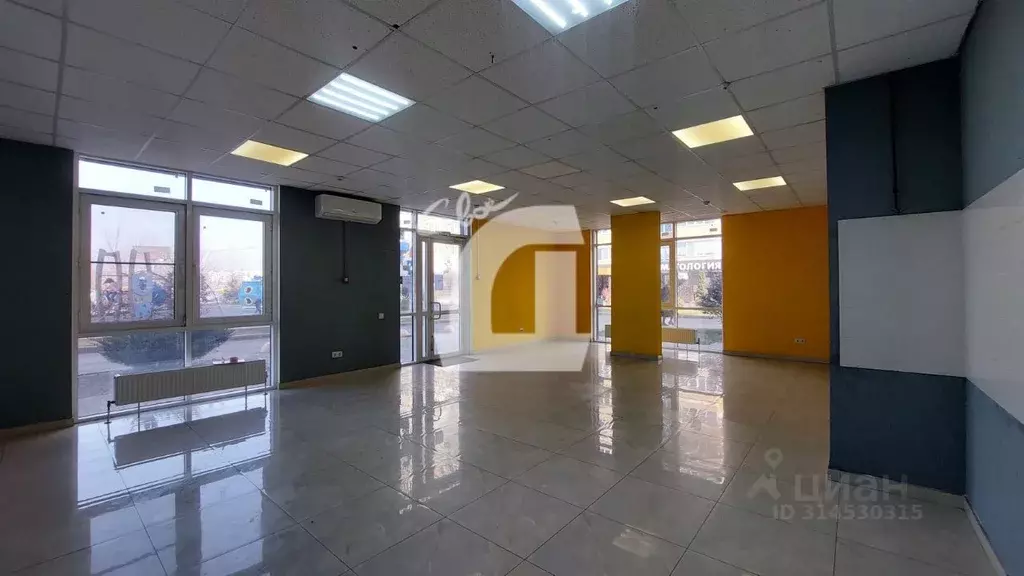 Помещение свободного назначения в Краснодарский край, Краснодар ул. ... - Фото 0